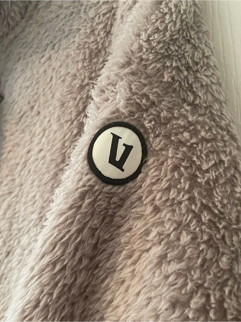 Vuori Jacket in light Dusty Mauve